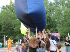 Яркий вечер завершения смены!