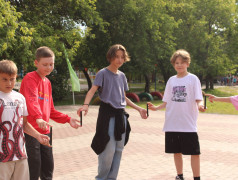 Игра на знакомство &laquo;По граду без пробОК&raquo;!