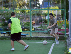 Футбольные страсти разгорелись сегодня на нашем поле!