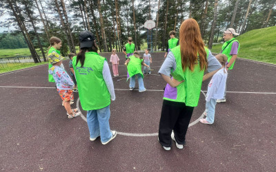 Юные наставники Тин-лиги