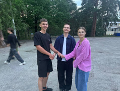 Дружба рождается здесь! Игра "Хомуты" в нашей Усладе!