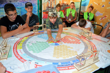 Платформа №7 в нашем лагере!