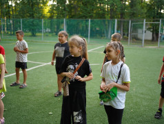 Куда ни посмотришь &mdash; родные, открытые сердцу края.