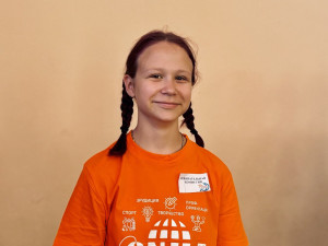 Алёна К (старший сектор)