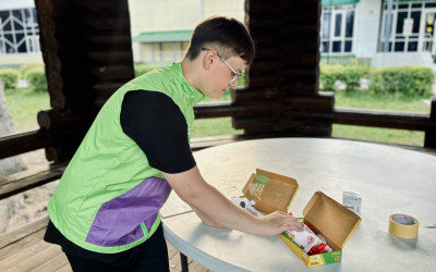 Школьники осваивают организаторские навыки в детском лагере