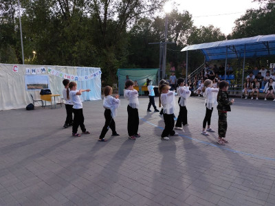 С Днём железнодорожника! и с 80-м юбилеем Победы в Великой отечественной войне