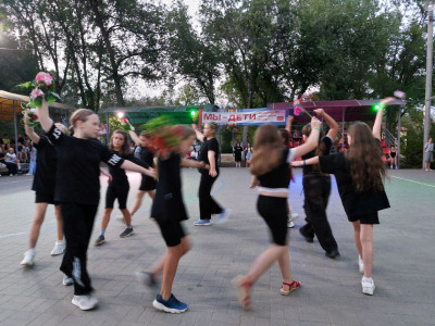 С Днём железнодорожника! и с 80-м юбилеем Победы в Великой отечественной войне