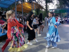 Потрясающим концертом мы открыли 3-ю летнюю смену в нашем лагере