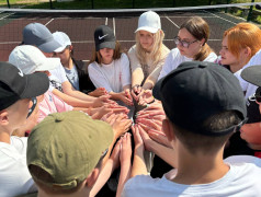 Знатоки России