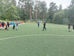 В нашем лагере Услада начал свою работу спортивный кружок по футболу, который открыл двери для всех желающих.