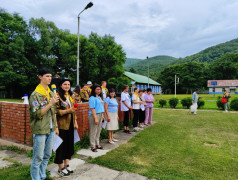 Торжественная линейка открытия смены "Вокруг света"