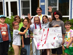 Приглашаем на знакомство с работами ребят кружка "Творческая Мастерская" в ДОЛ "Маяк".