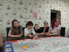 "Игра в деталях"