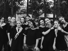 Пока всех накрывает дождём!