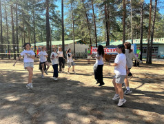 Преемники великих традиций железной дороги.