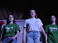 &laquo;Мы &mdash; дети РЖД&raquo;: яркий праздник в детском лагере &laquo;Маяк&raquo;