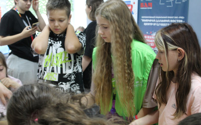 Подростки меняют лагерь: история успеха Тин-Лиги