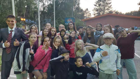 Музыка из прошлого века. Дискотека 90х в ДОЛ 