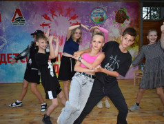 Шоу точь-в-точь в лагере "Сосновый бор"