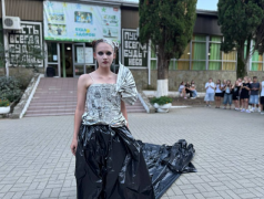 ДОЛ &laquo;Экспресс&raquo; перерабатывает звёзд: От Белль до Измы в мусорном гламуре!