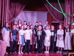 Концерт-открытие 3-й смены в "Маяке": Таланты, море и ключи к сокровищам!