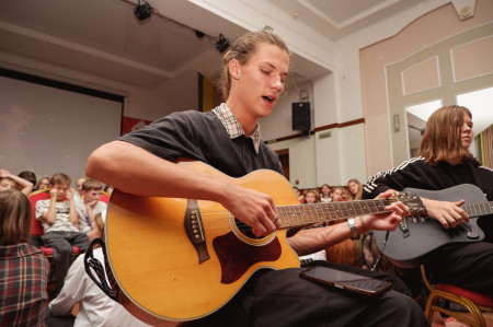  «Изгиб гитары желтой…» Музыкальный вечер в Заслоновграде