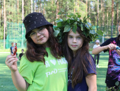 В Маяке русский-народный театр! 