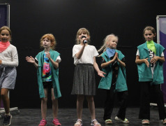 Шоу талантов &laquo;Фактор ОЮ&raquo; и его звёздные имена