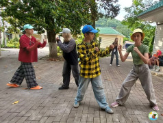 Море волнуется раз!