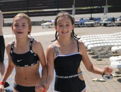 Аквапарк - любимая поездка детей!