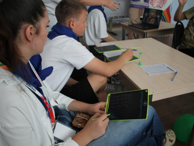 В "Ракете" кипит работа! Ребята погрузились в "Кольца защиты"