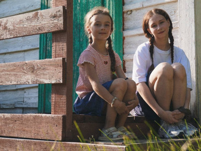 Детство, детство, ты куда спешишь...?