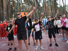 Стартин - море движения и веселья в лагере "Сосновый бор"