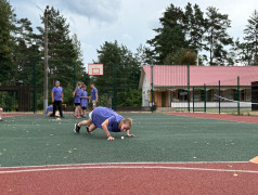 "О, спорт! Ты - мир!"