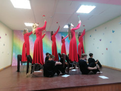 "Нам этот мир завещано беречь!"