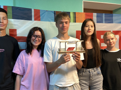 Интеллектуальный поединок в ДОЛ "Сибиряк": "Платформа № 7"