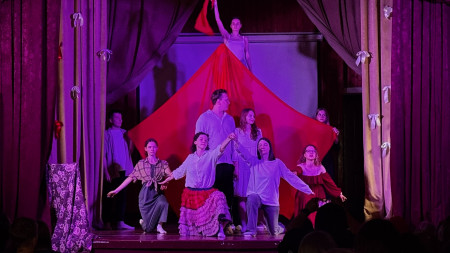 Волшебство «Алых парусов»: яркий вожатник в лагере «Маяк»! 