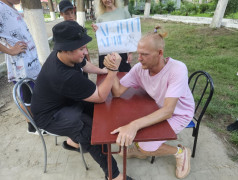 Организованная профориентационная общелагерная ярмарка отрядов &laquo;Прояви себя&raquo;, ДОЛ "Экспресс", п. Солоники