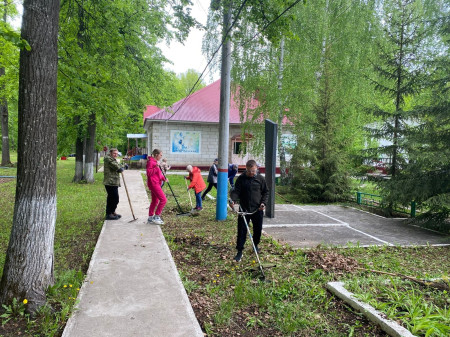 В ДОЛ «Орлёнок» кипит работа!