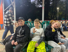 Привет! Мы вам рады! И это было видно!  Вечер знакомств в ДОЛ "Орлёнок" прошёл просто бомбически! 