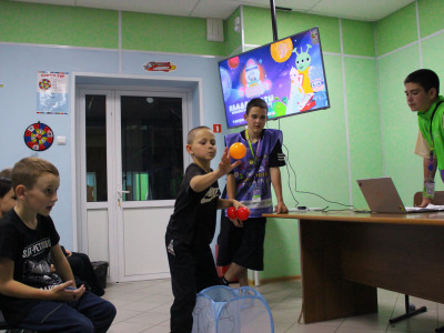 "Играем вместе"