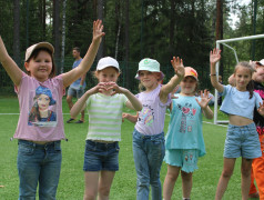 В Маяке прошел фестиваль детского спорта "Быстрее, выше, сильнее"