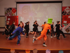 &laquo;Космические Мистер и Мисс&raquo; в Заслоновграде: звёздный конкурс талантов