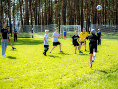 Третий день в "Дружбе"!?