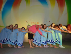 День крутых мальчишек и классных девчонок!