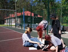 Четвертей день в &laquo;Дружбе&raquo;!