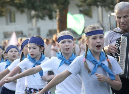 ПЕСНЮ ЗАПЕВАЙ!