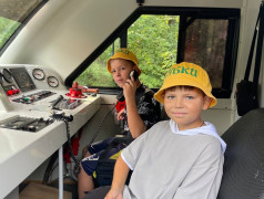 На волшебной волне детской железной дороги!  