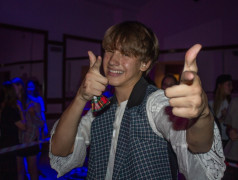 Смена отшумела: эмоции, застывшие в кадре