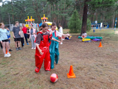 Заряд бодрости и силы: ребята из ДОЛ "Яльчик" активно участвуют в Дне физкультурника и сдают нормы ГТО